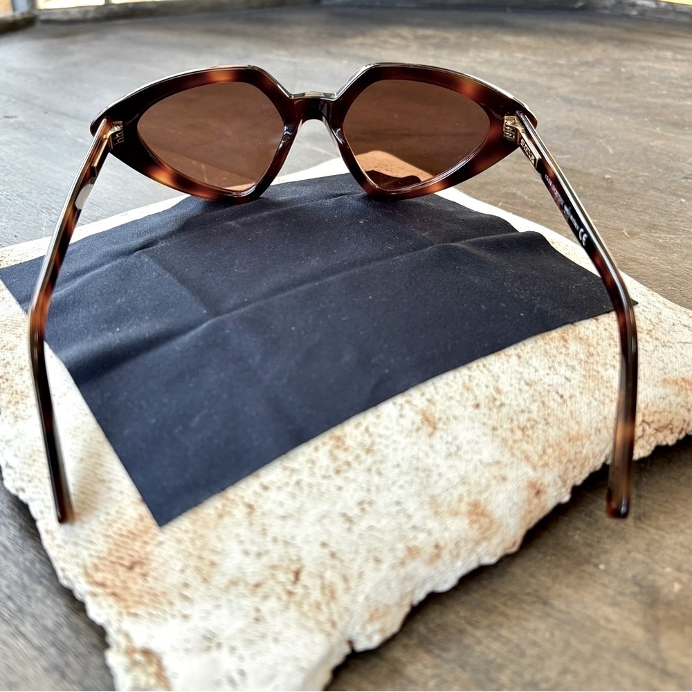 MAX MARA Sport Max SMO005 Geometric
Sunglasses - Picture 7 of 16